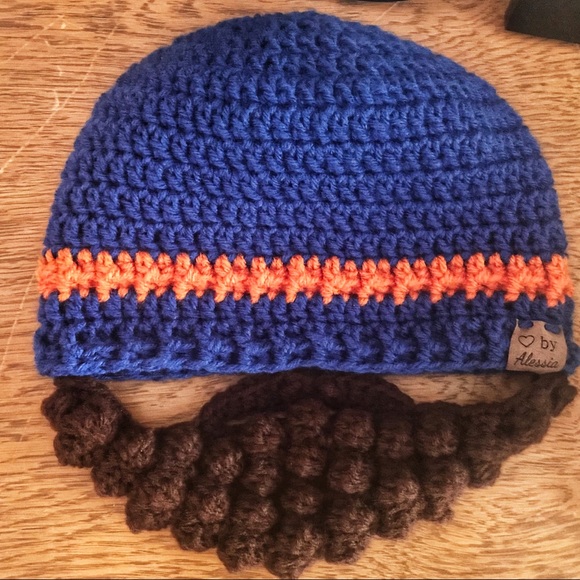 Handmade crochet beards - Picture 3 of 3